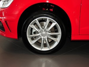 奥迪奥迪(进口)奥迪A3(进口)2014款 Sportback 40 TFSI S line舒适型