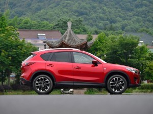 长安马自达 马自达CX-5 2015款 2.5L 自动四驱旗舰型