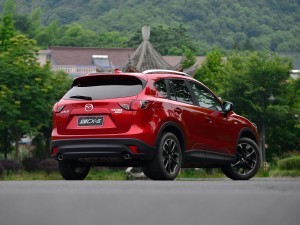 长安马自达 马自达CX-5 2015款 2.5L 自动四驱旗舰型